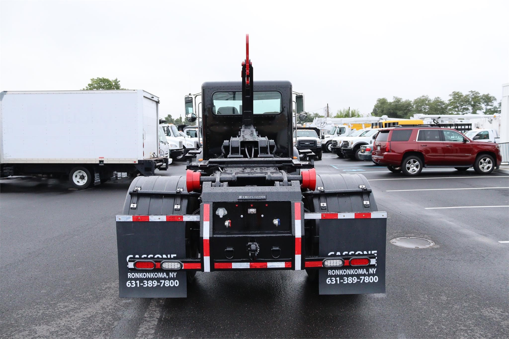 2007 PETERBILT 335 - image 4 of 6