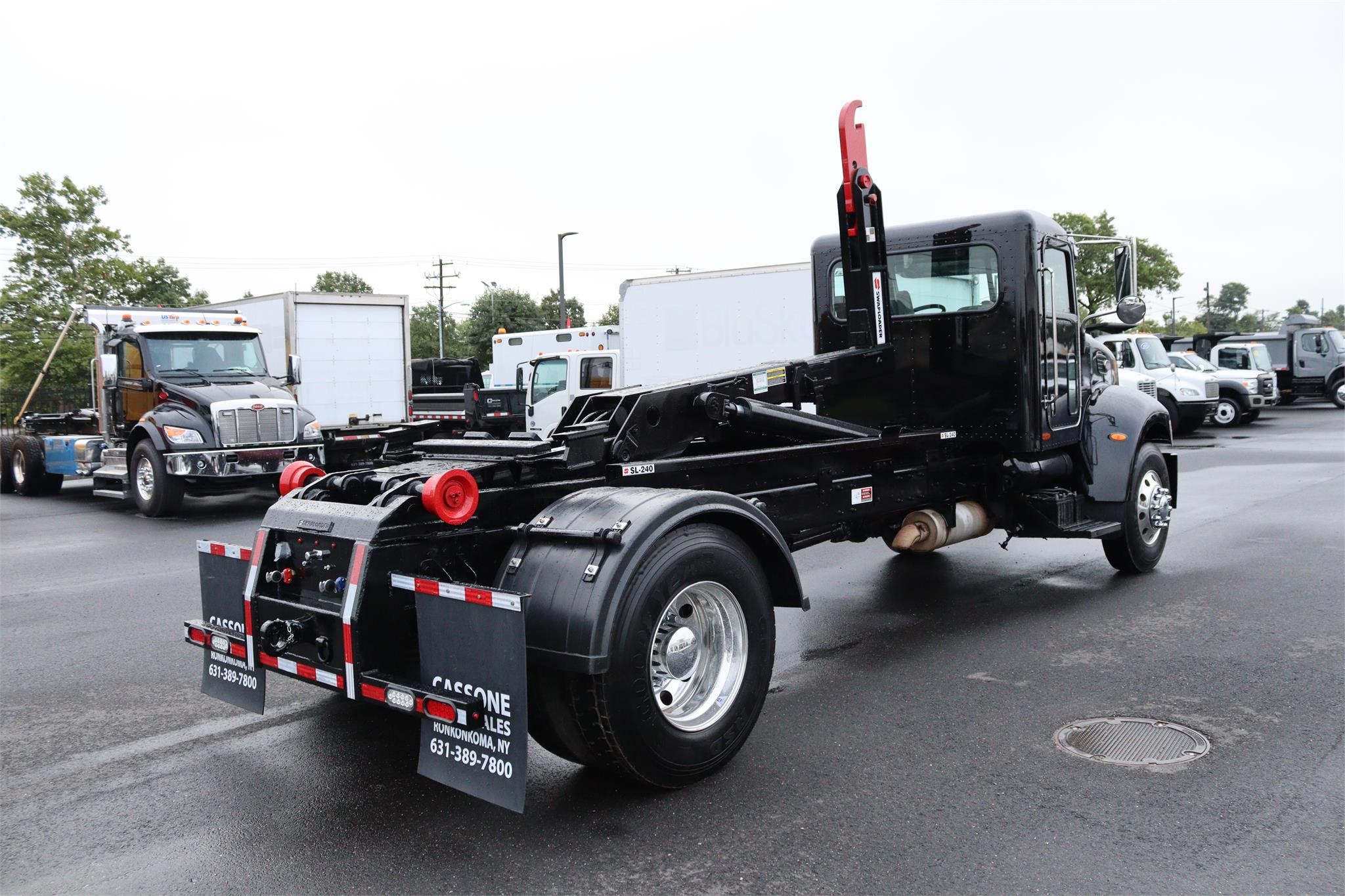 2007 PETERBILT 335 - image 5 of 6