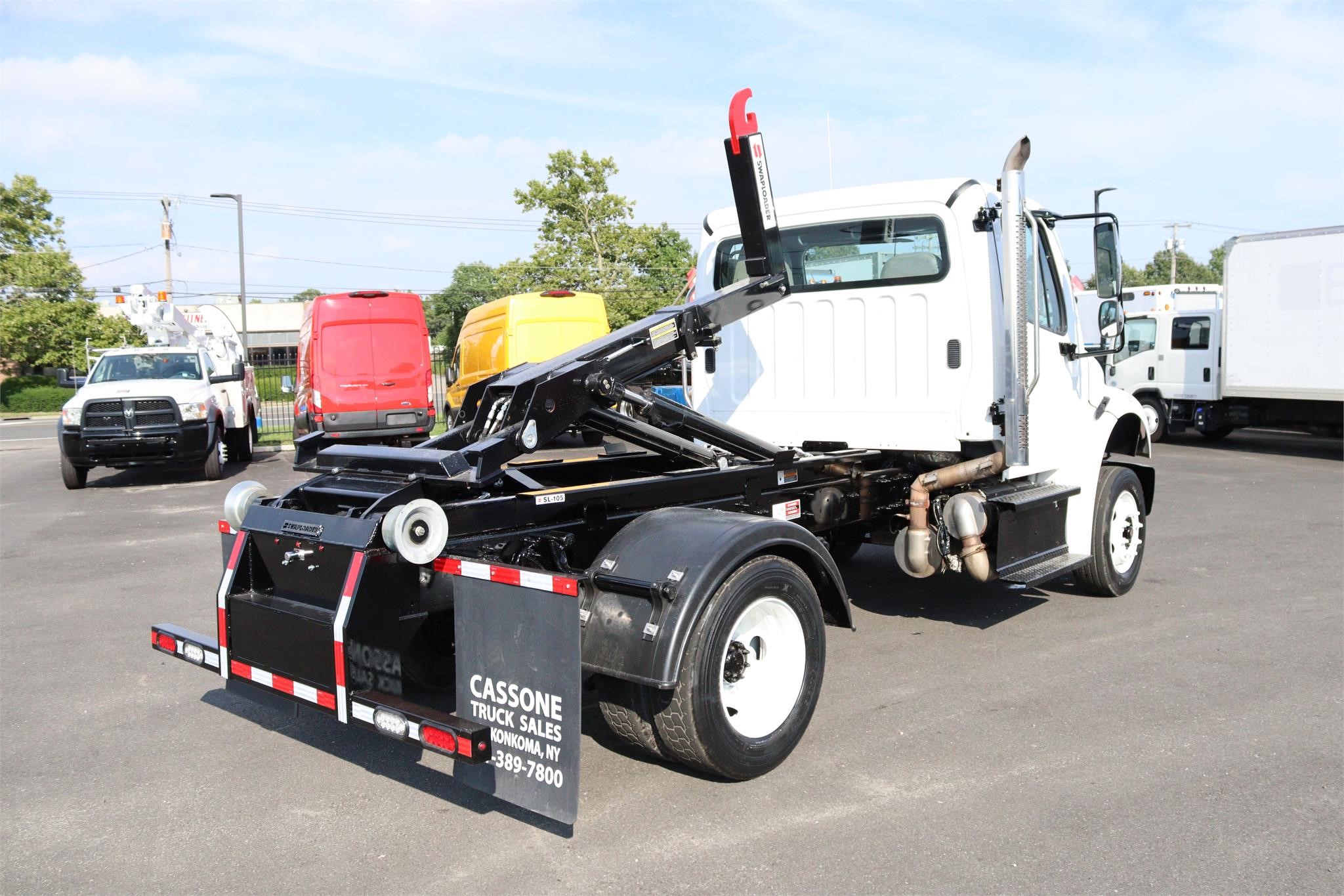 2015 FREIGHTLINER BUSINESS CLASS M2 106 - image 5 of 6