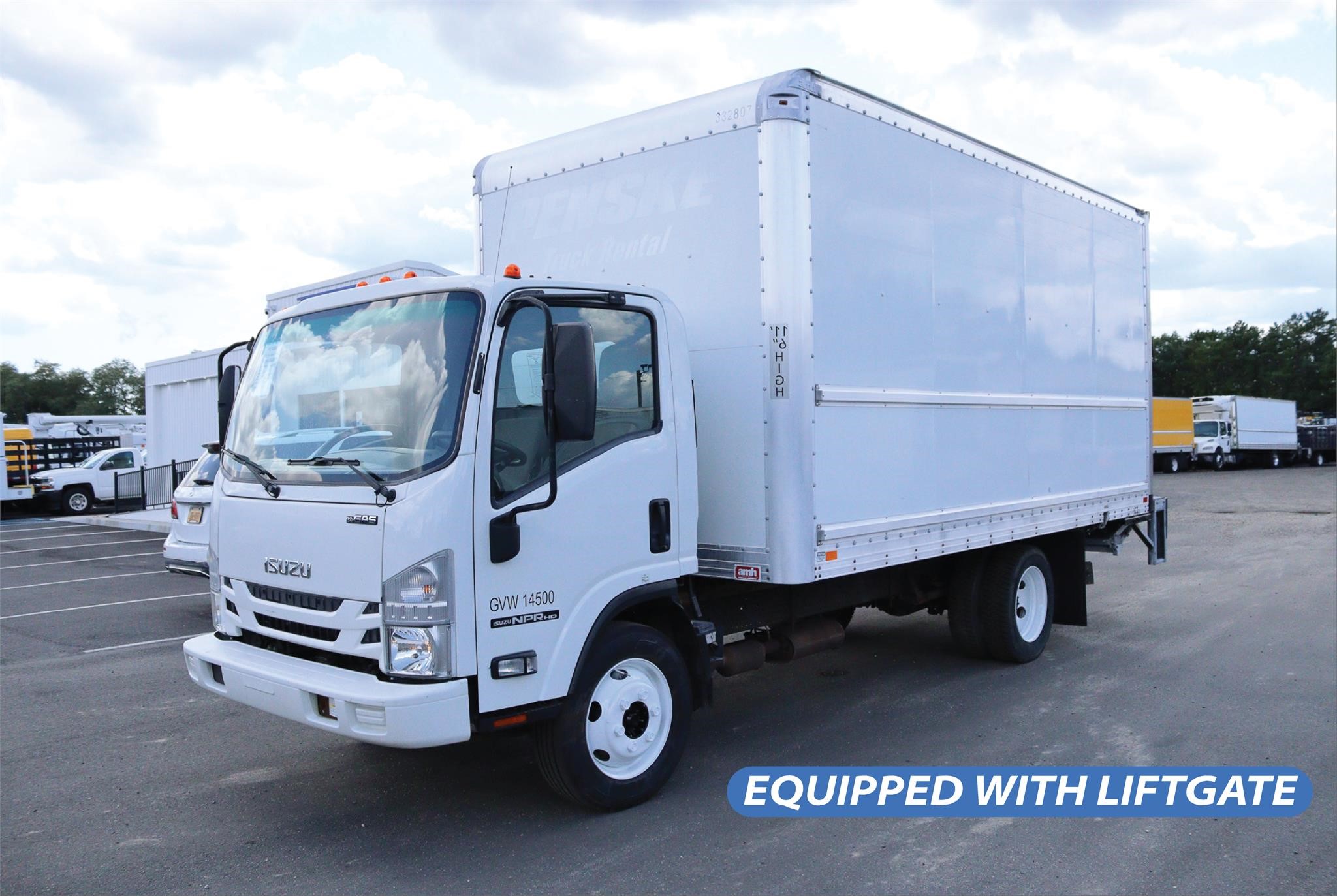 2018 ISUZU NPR HD - image 1 of 6