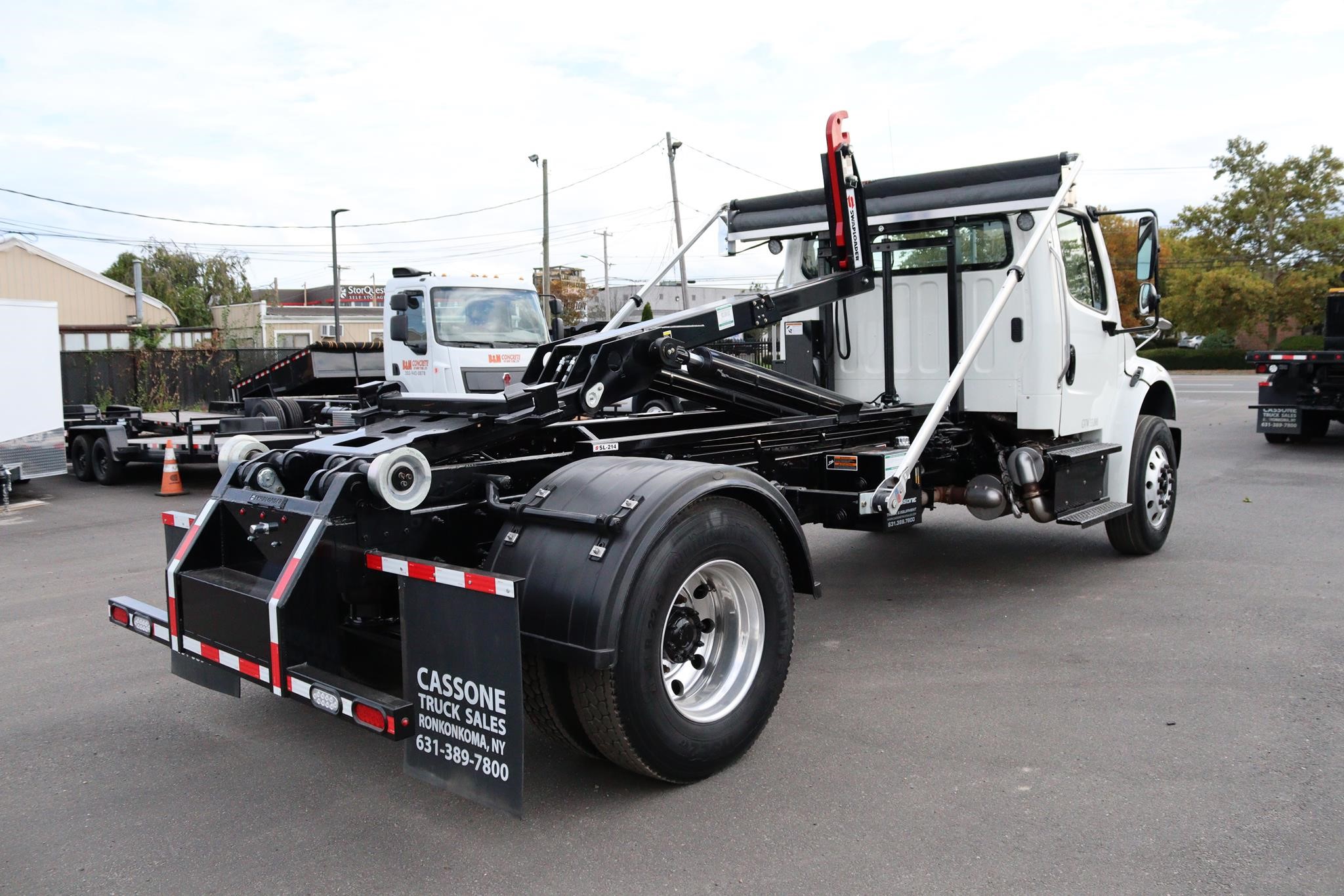 2016 FREIGHTLINER BUSINESS CLASS M2 106 - image 5 of 6