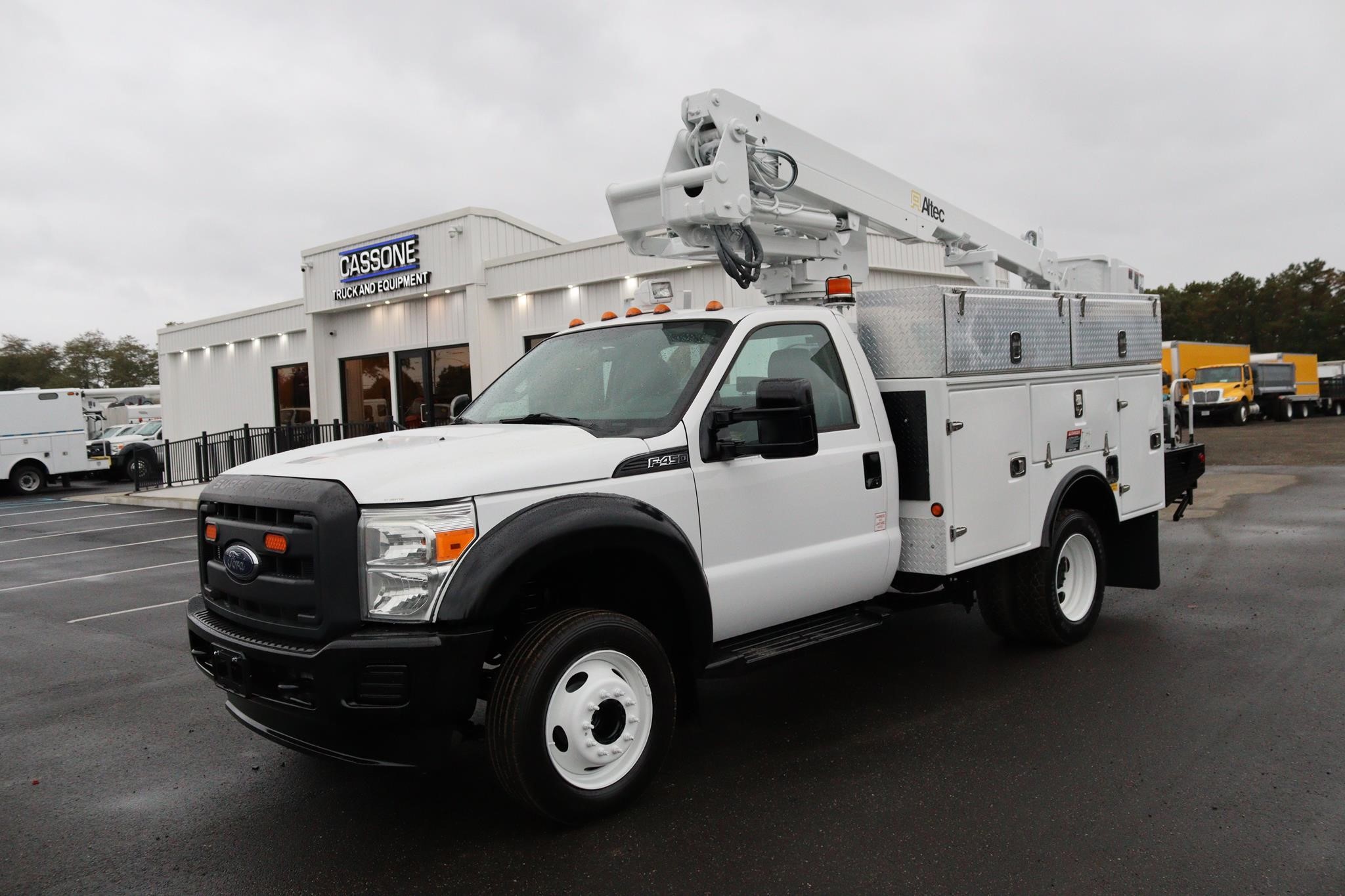 2015 ALTEC AT235 - image 1 of 6