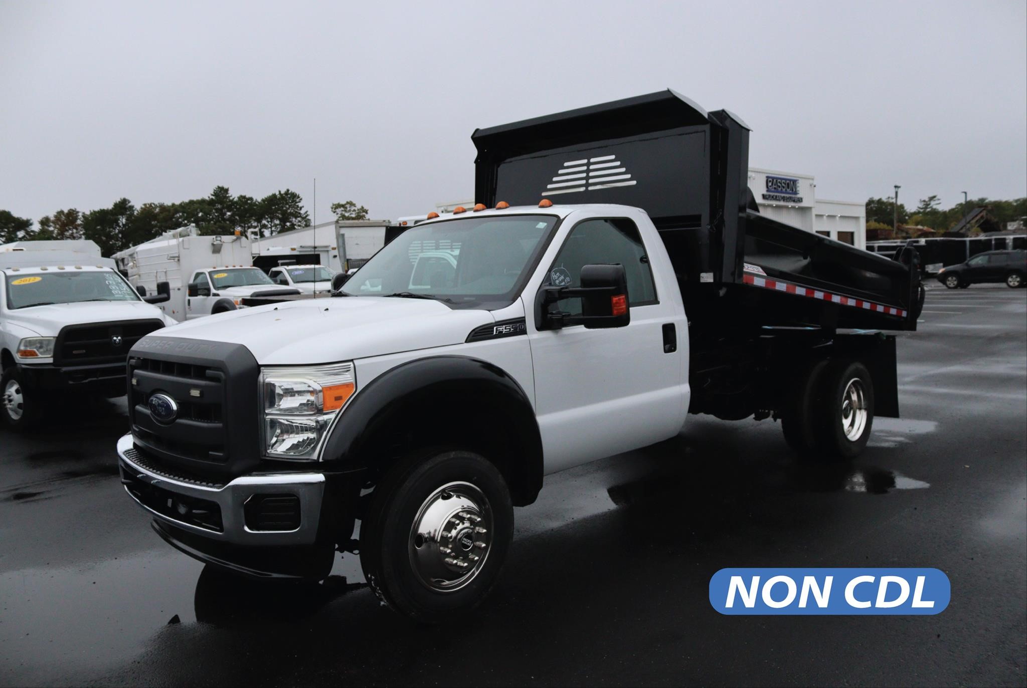 2016 FORD F550 XL SD - image 1 of 6