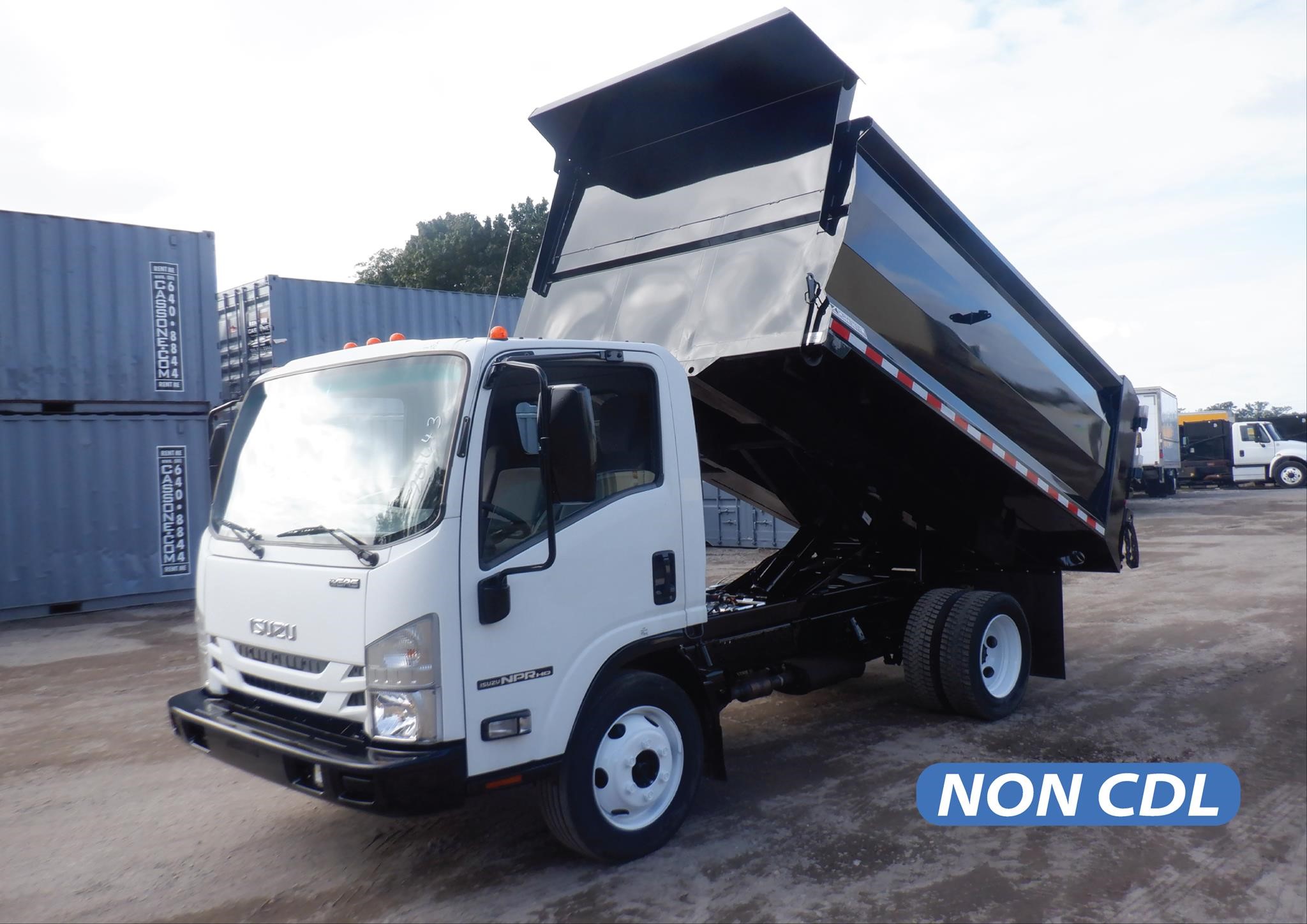 2017 ISUZU NPR HD - image 1 of 6