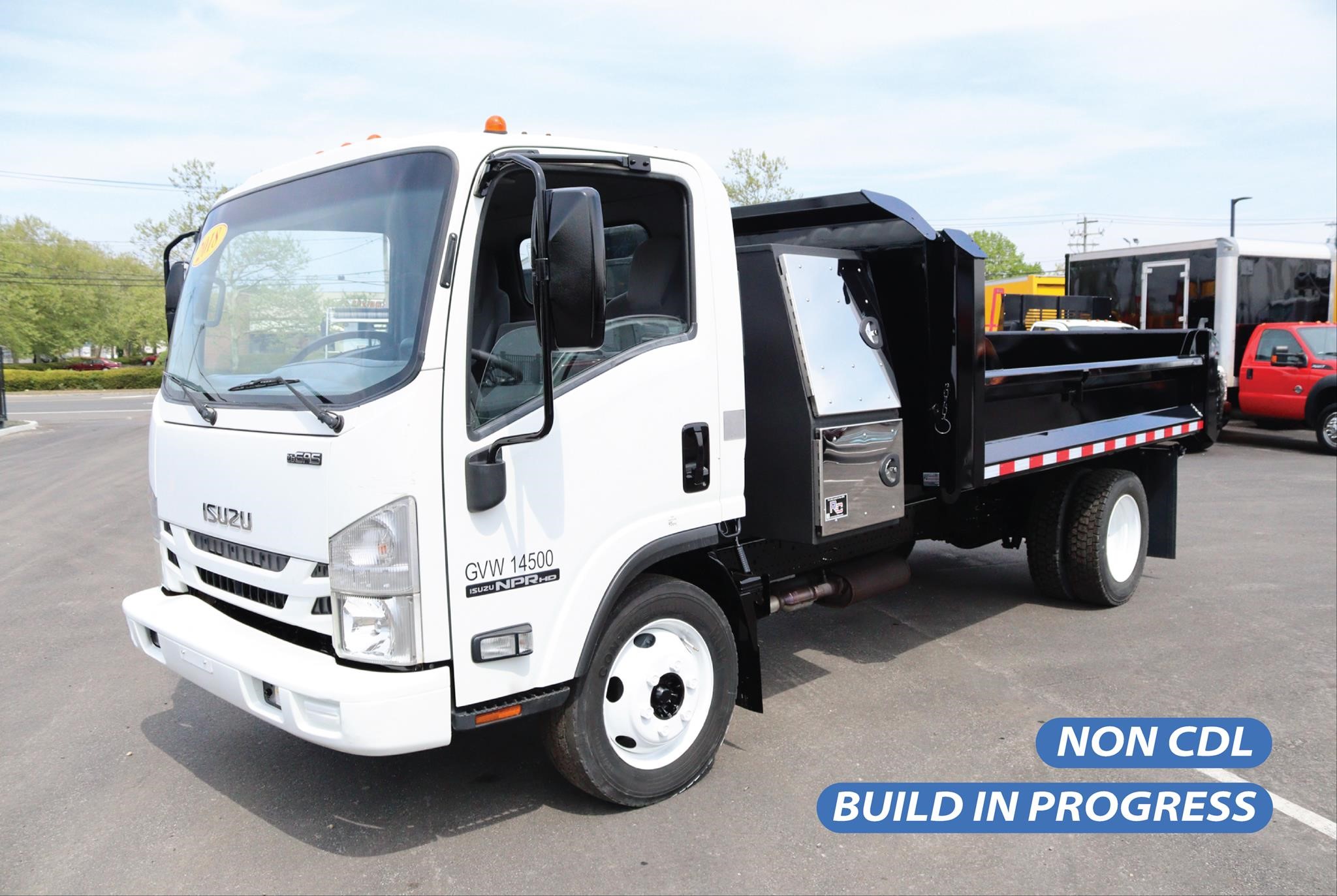 2017 ISUZU NPR HD - image 1 of 6