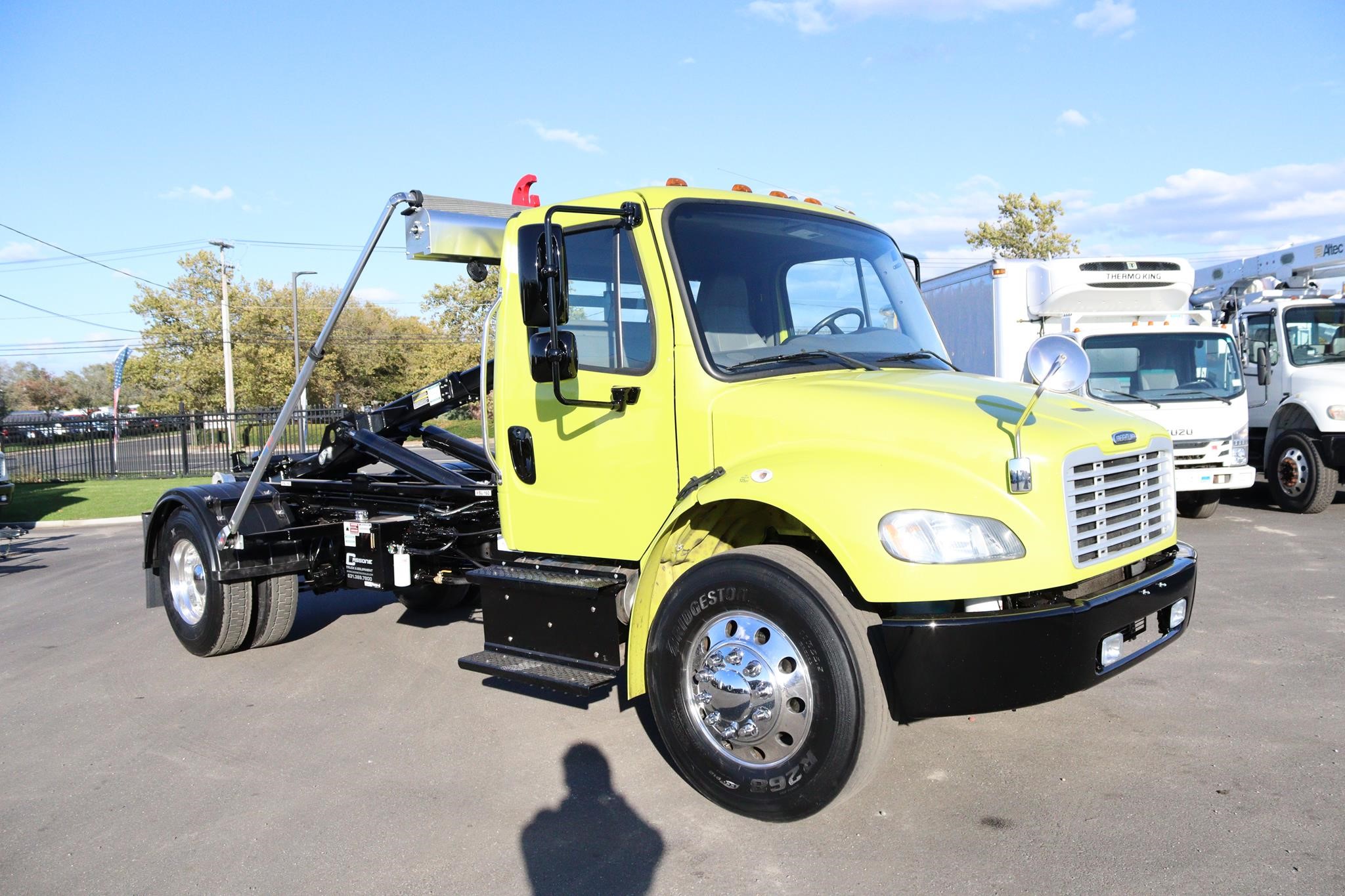 2016 FREIGHTLINER BUSINESS CLASS M2 106 - image 5 of 6