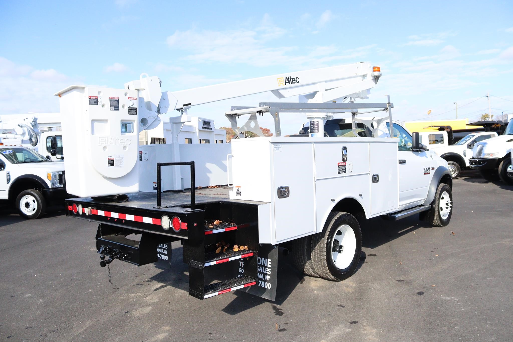 2016 ALTEC AT200A - image 5 of 6