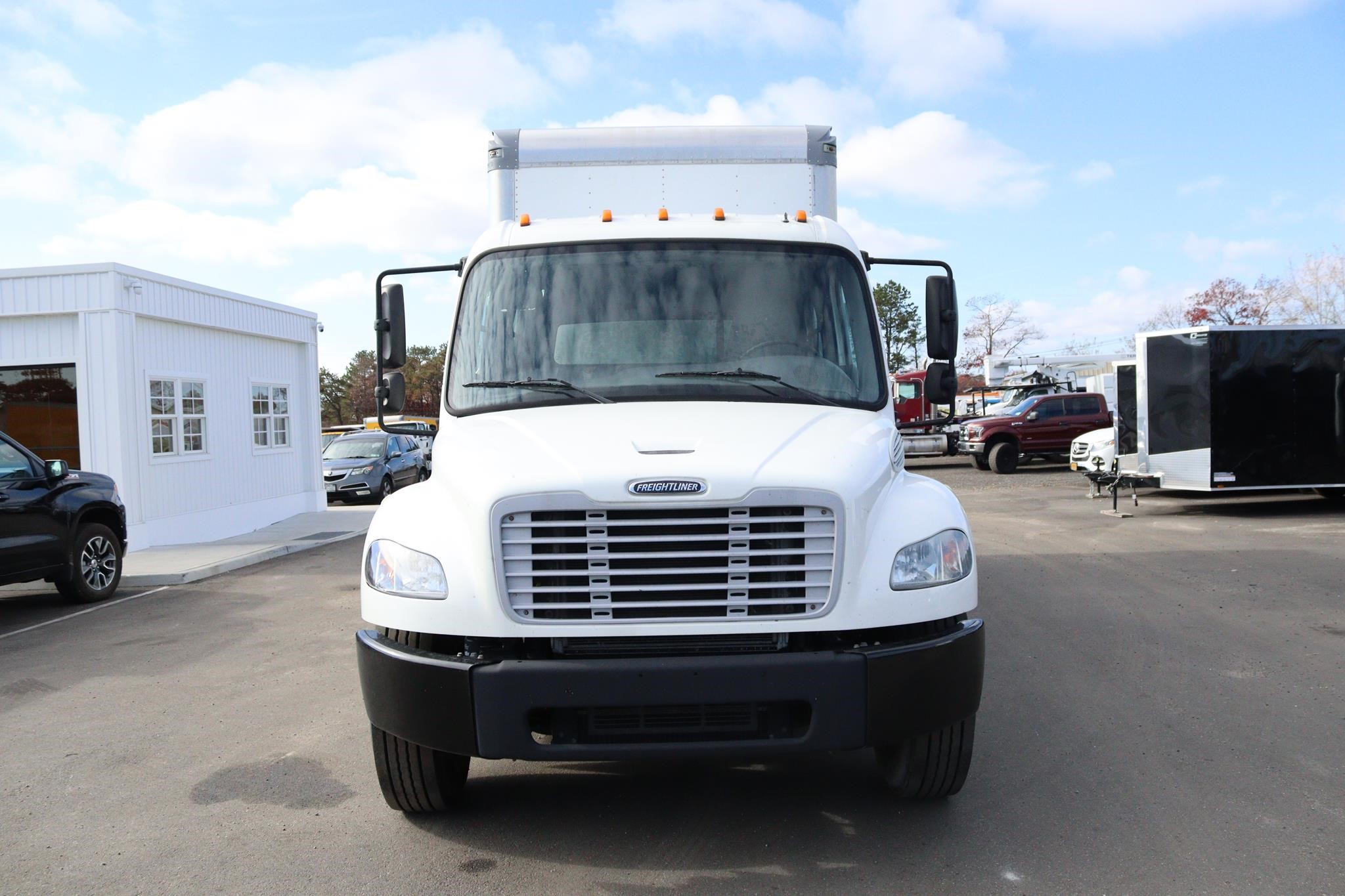 2017 FREIGHTLINER BUSINESS CLASS M2 106 - image 6 of 6