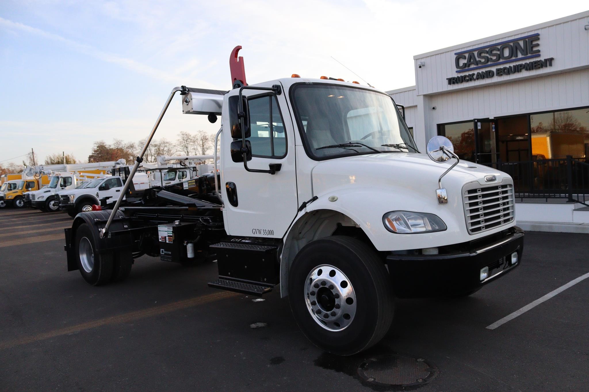 2016 FREIGHTLINER BUSINESS CLASS M2 106 - image 5 of 6