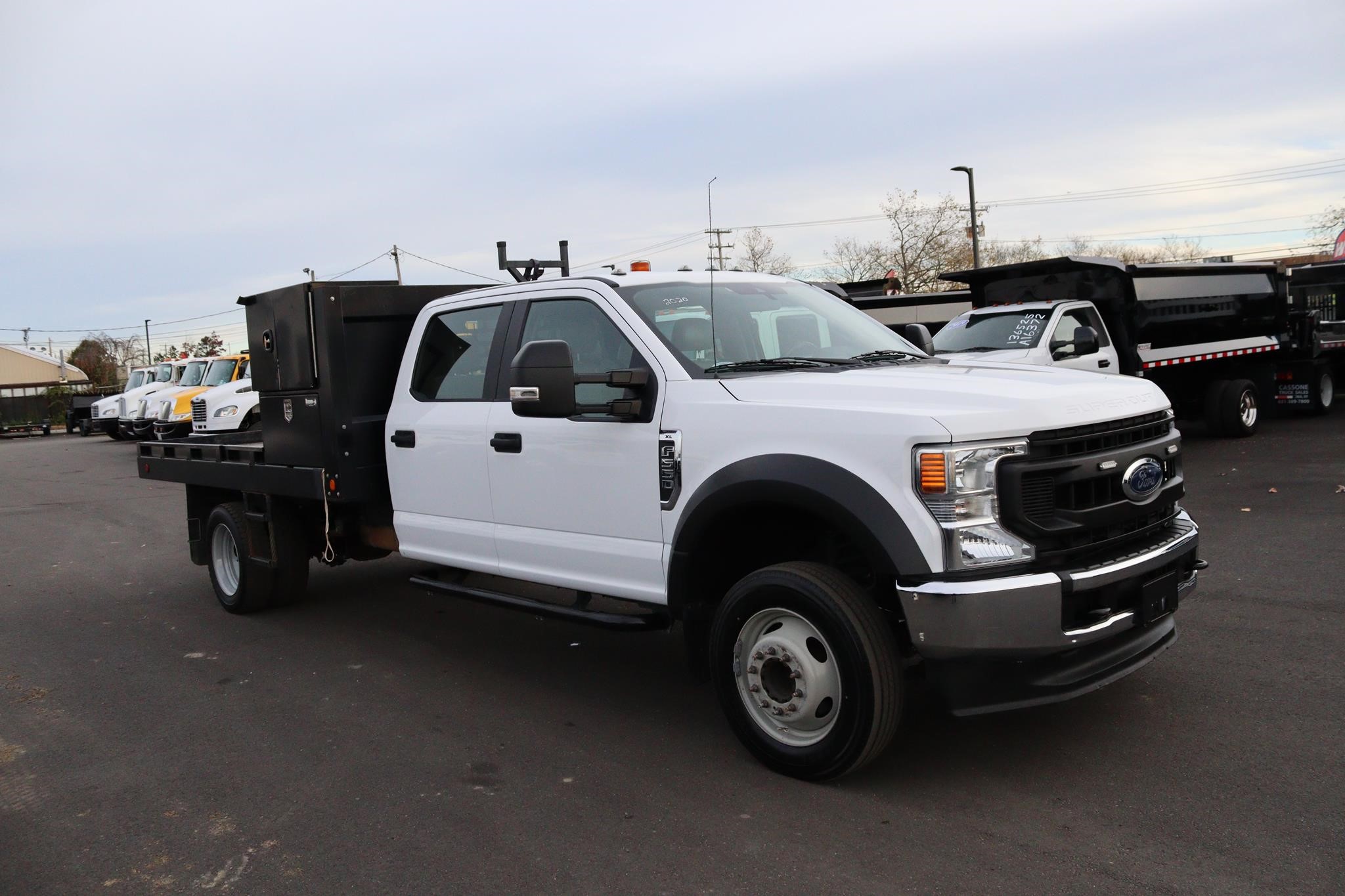 2020 FORD F550 XL - image 5 of 6