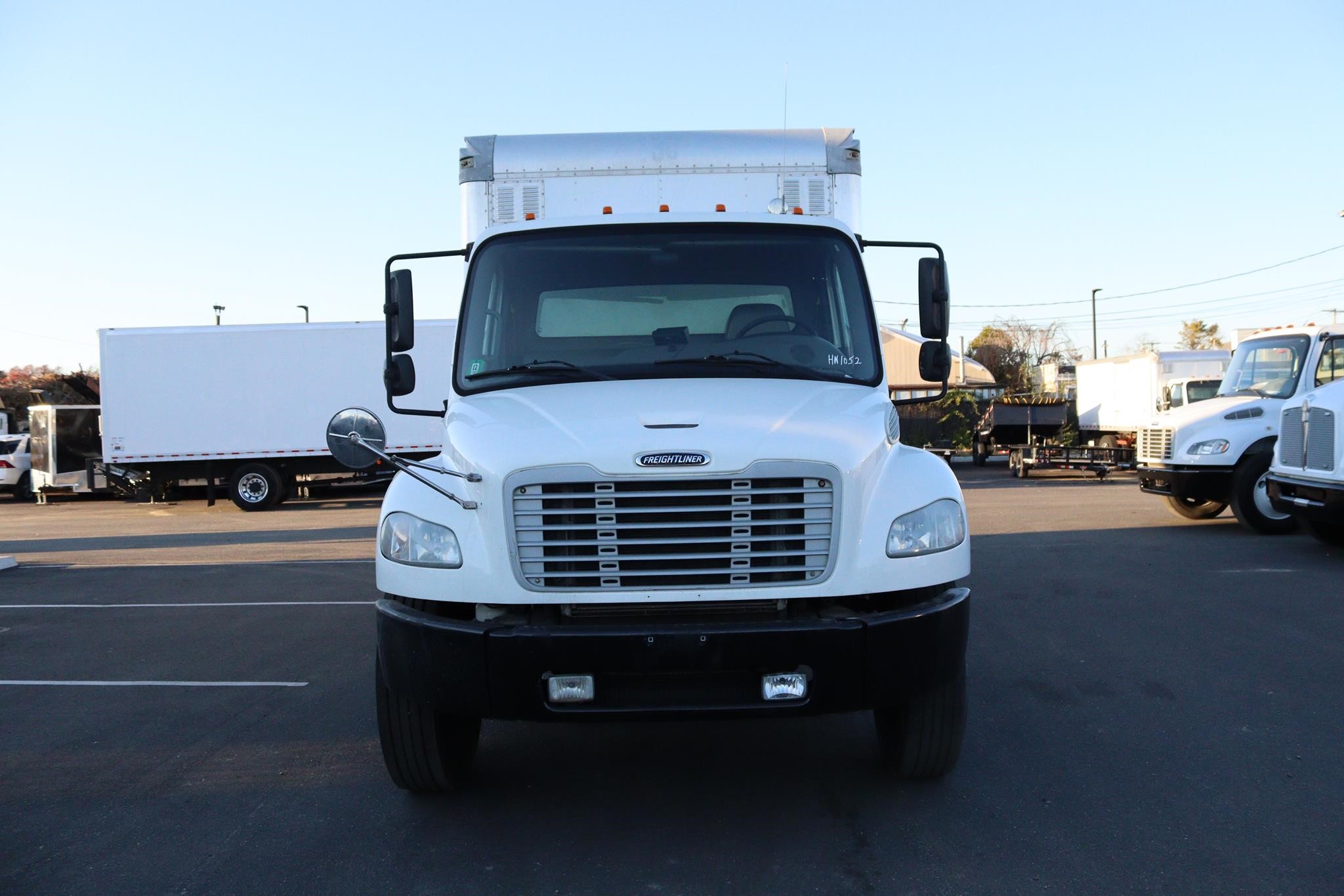 2016 FREIGHTLINER BUSINESS CLASS M2 106 - image 6 of 6