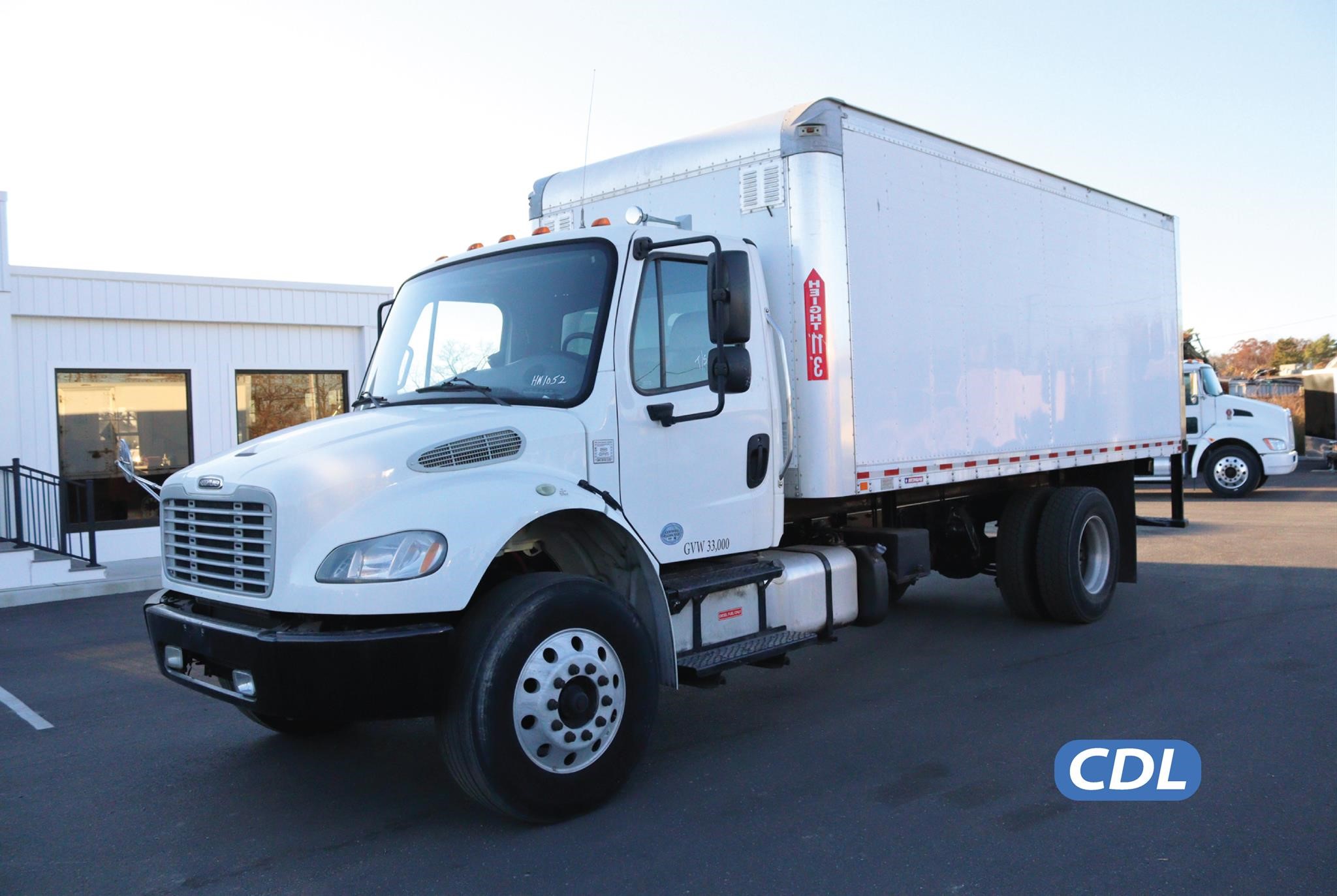 2016 FREIGHTLINER BUSINESS CLASS M2 106 - image 1 of 6