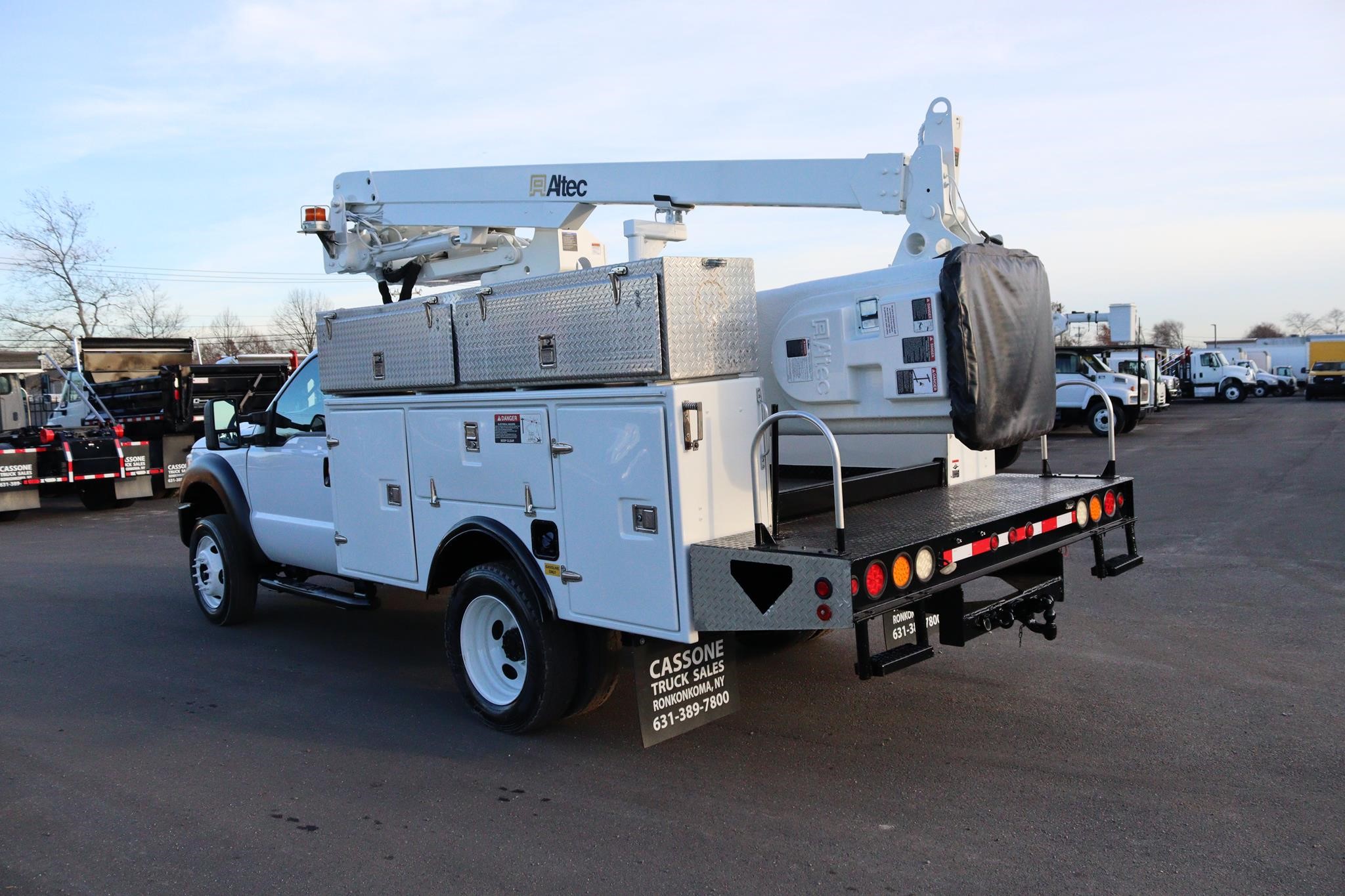 2015 ALTEC AT235 - image 2 of 6