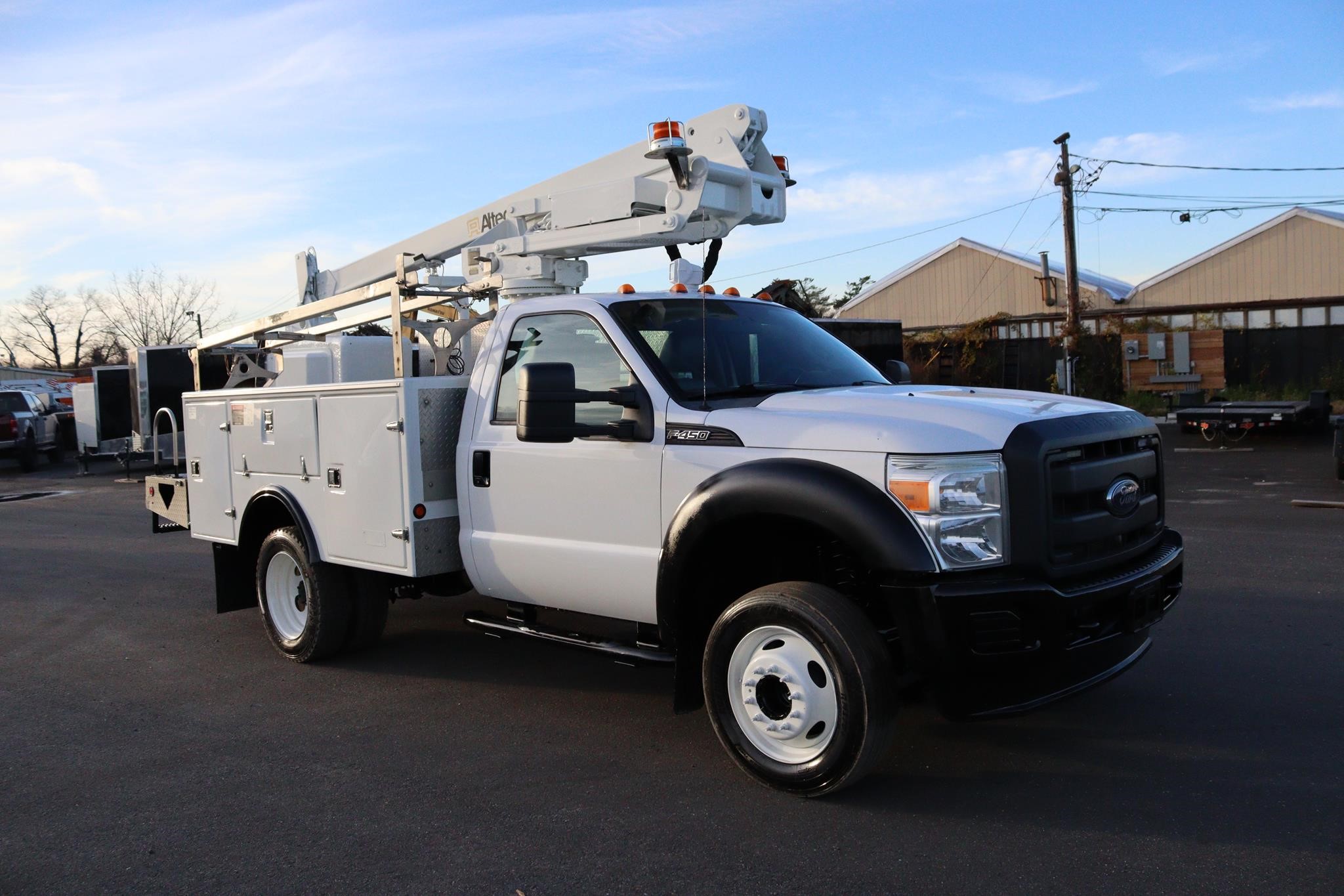 2015 ALTEC AT235 - image 5 of 6