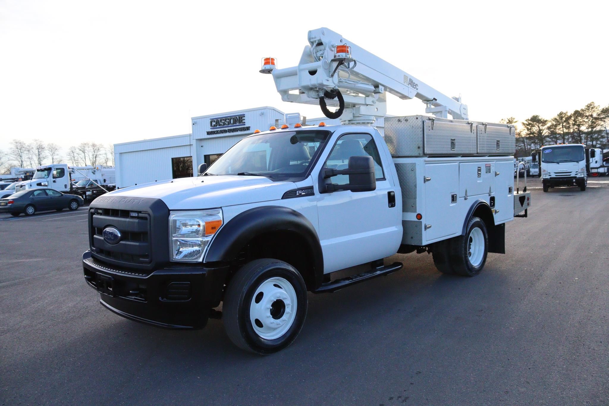 2015 ALTEC AT235 - image 1 of 6