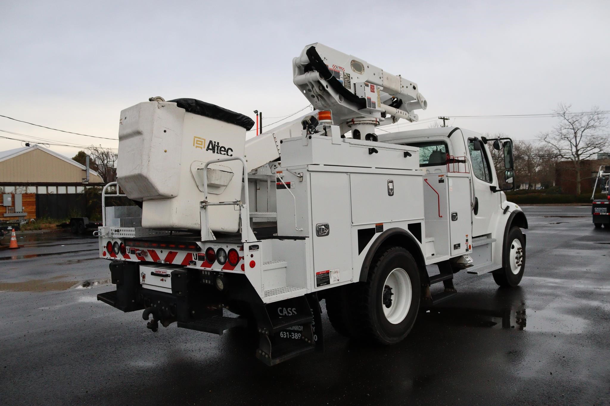 2019 ALTEC AT41M - image 5 of 6