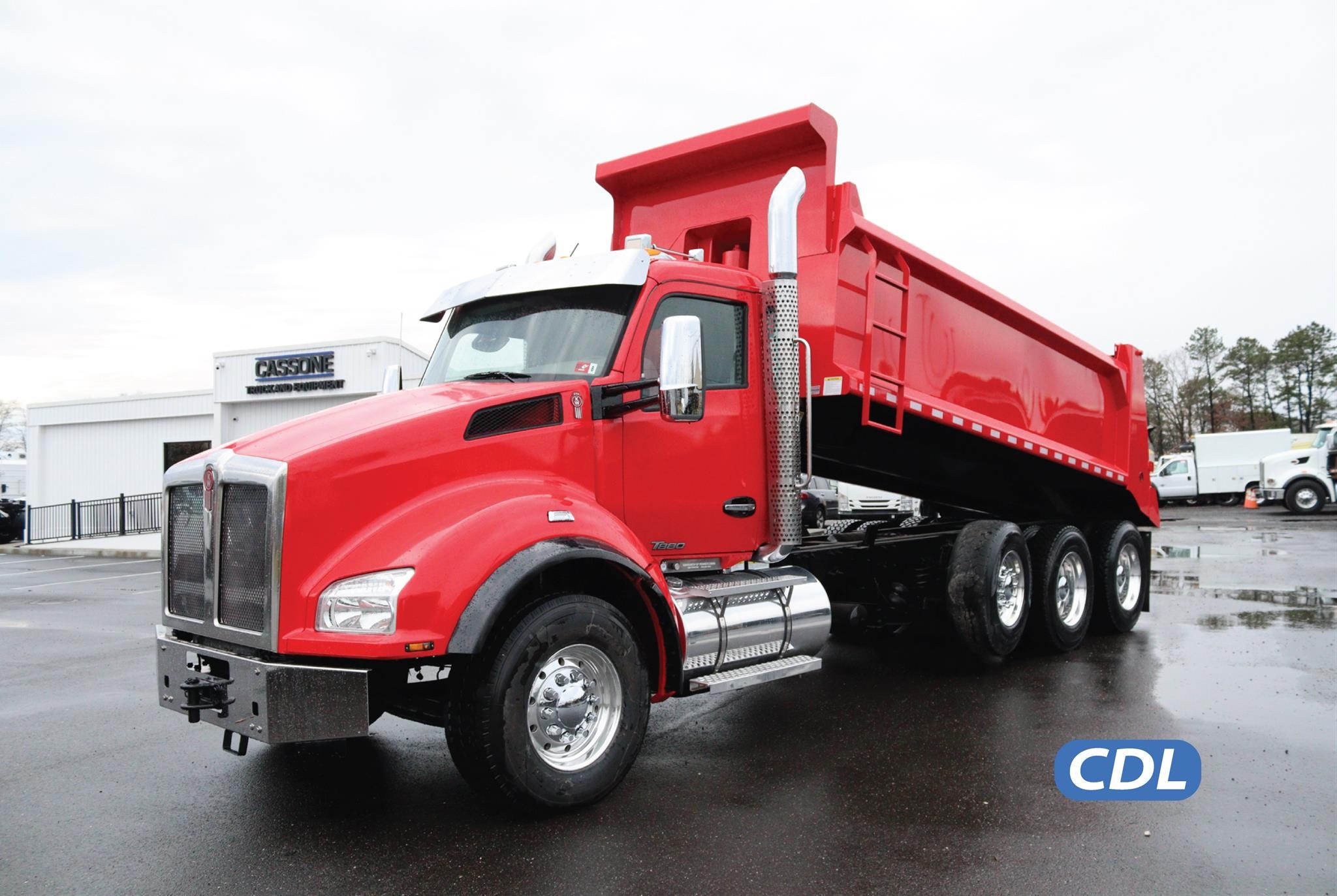 2015 KENWORTH T880 - image 1 of 6