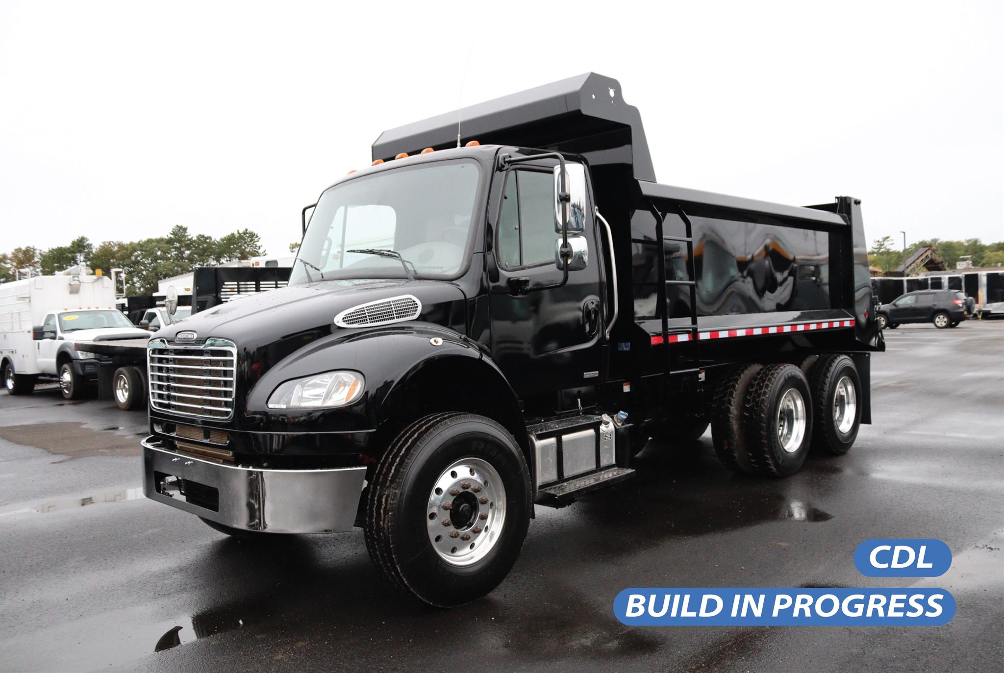 2012 FREIGHTLINER BUSINESS CLASS M2 106 - image 1 of 1