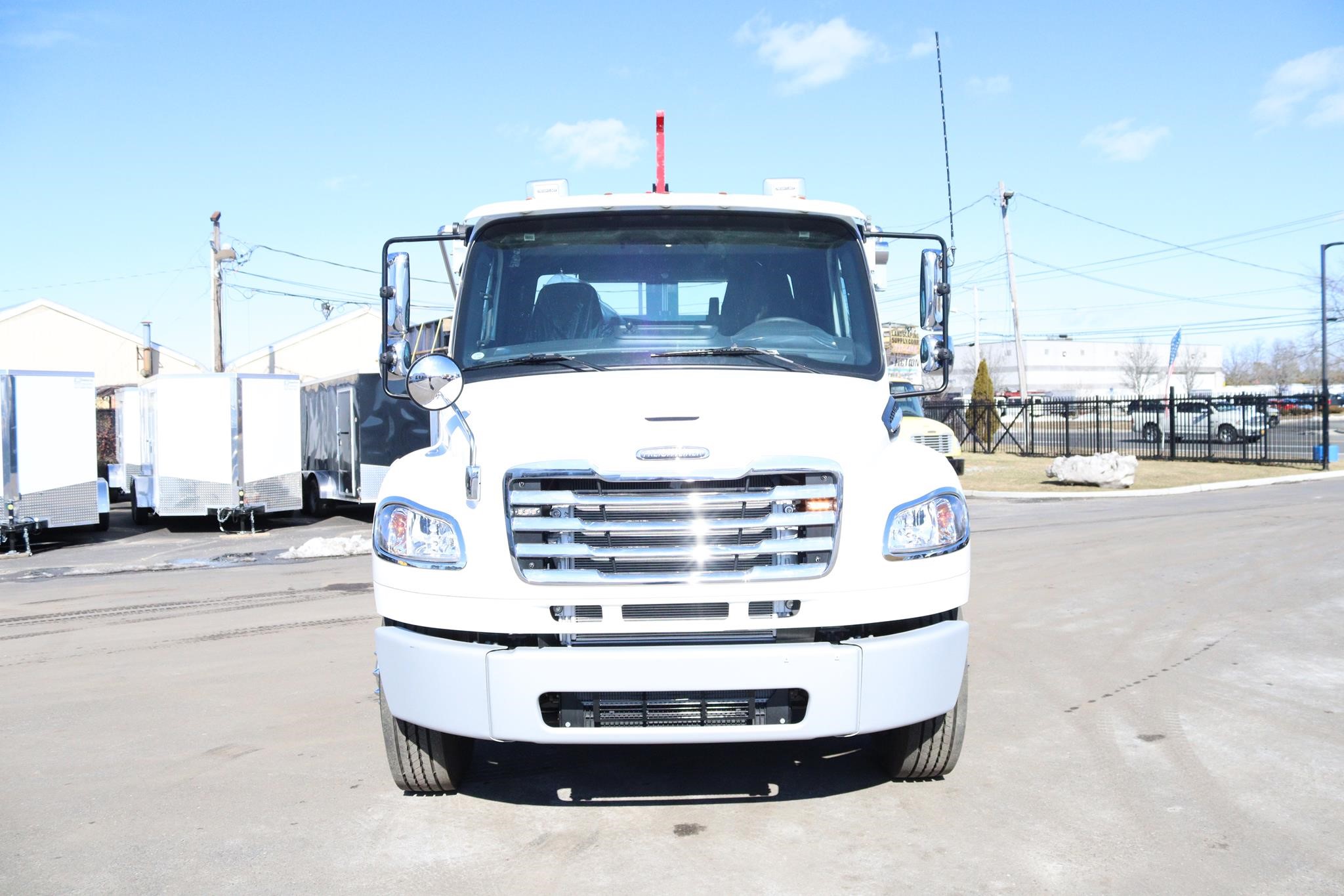 2025 FREIGHTLINER BUSINESS CLASS M2 106 PLUS - image 6 of 6