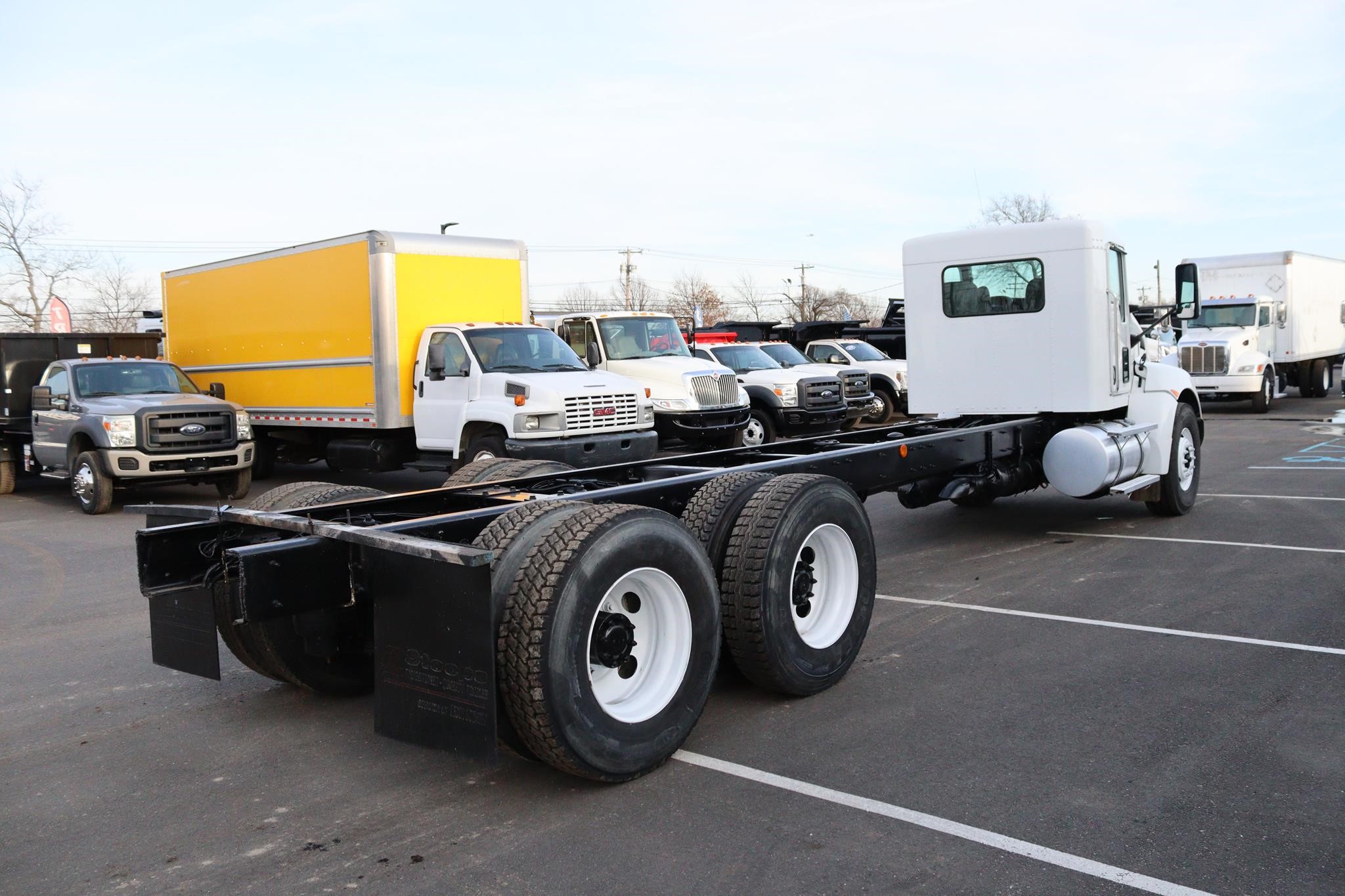 2020 KENWORTH T370 - image 4 of 6