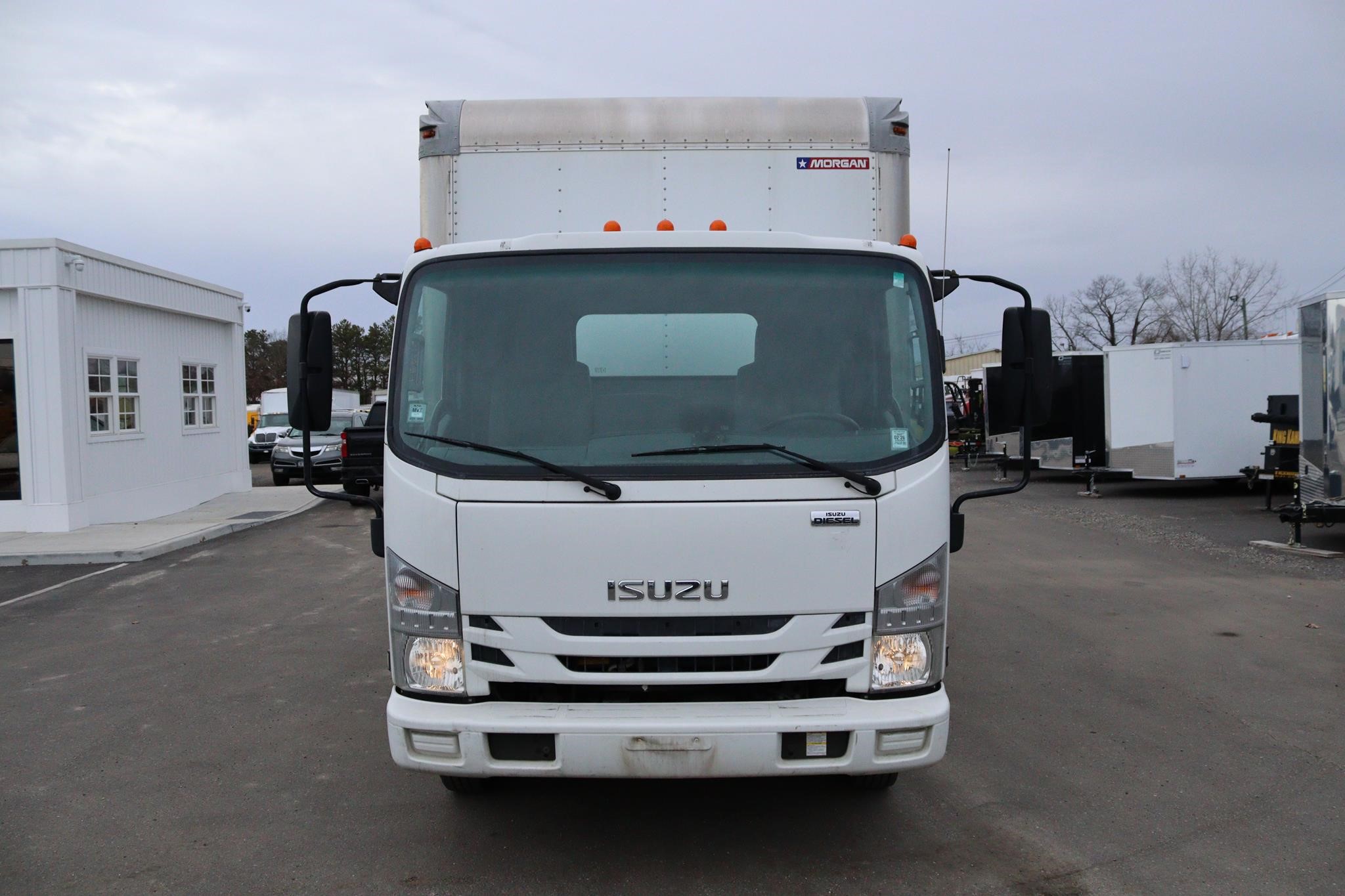 2017 ISUZU NPR HD - image 6 of 6